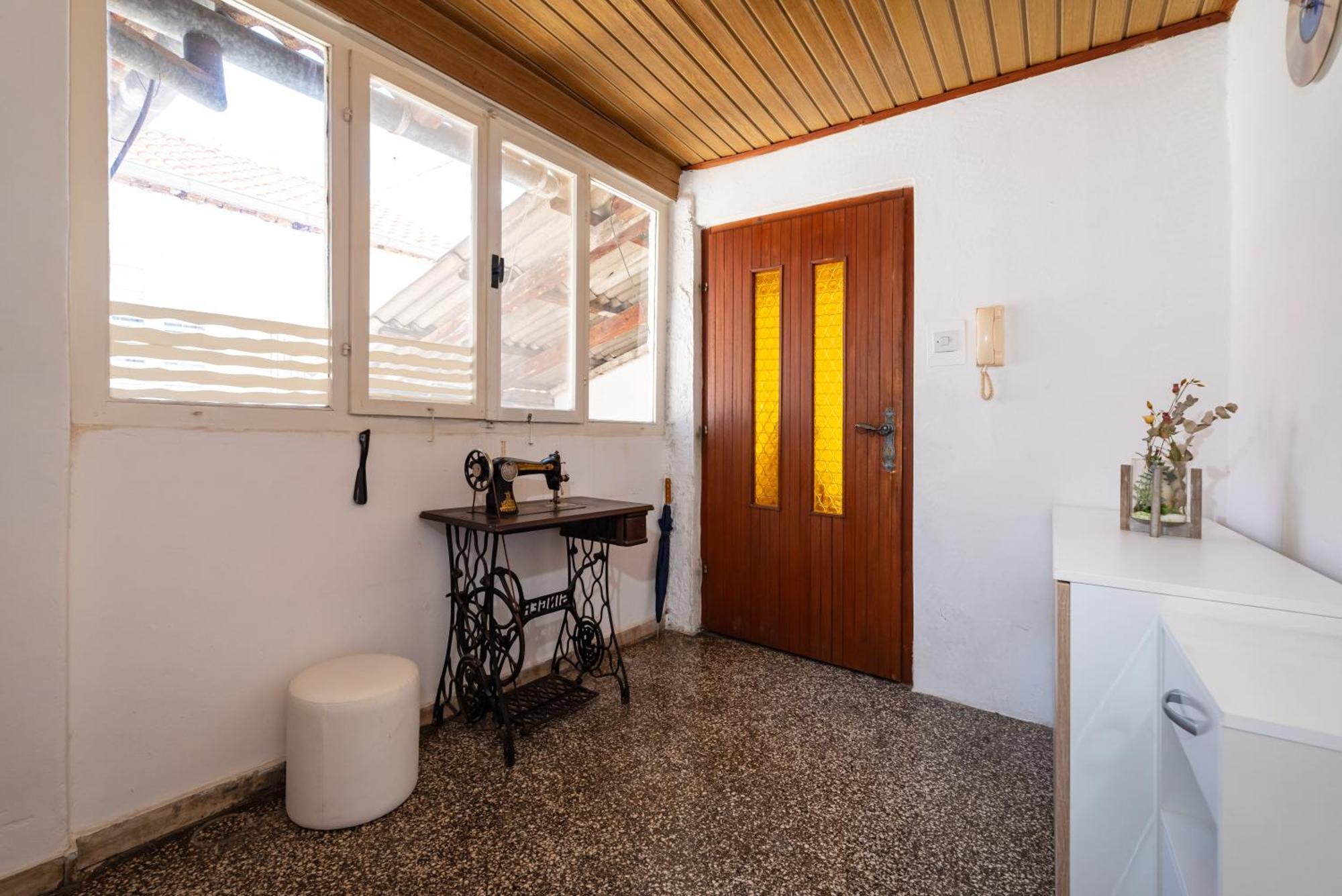 Timeless Antique Old Town With Terrace Apartment Zadar